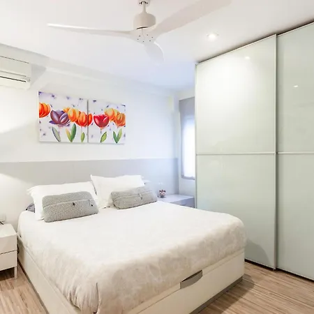 1 Bedroom In Apartment *